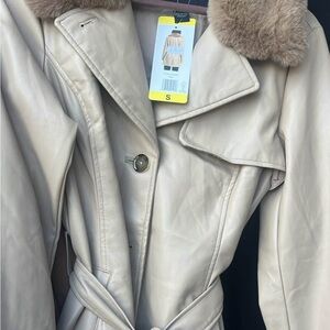 Elegant Cream Women's Coat